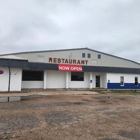 1St Inn By Oyo Quinter Hwy 70 Ks المظهر الخارجي الصورة